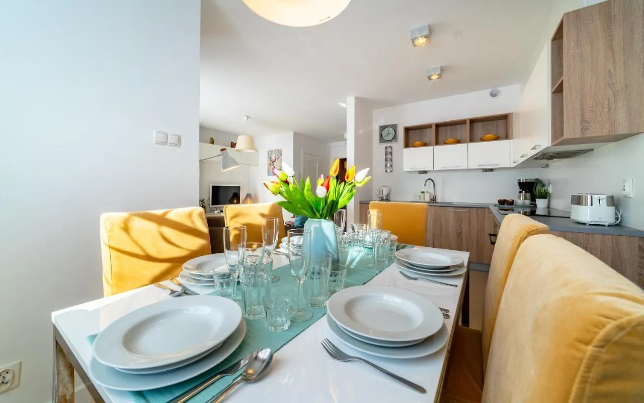Apartamenty Sun&Snow Komuny Paryskiej Karpacz 0*,  Polska